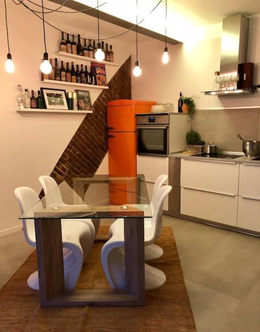 Loft Teatro Politeama - Intero Appartamento In Centro Storico Con Vista Кремона Екстериор снимка